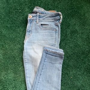 American Eagle Light Wash Jeggings